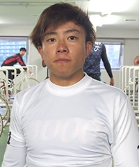 犬塚 貴之