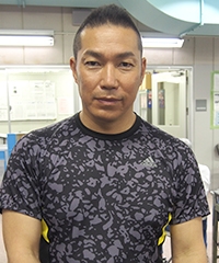 山原 利秀