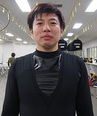 堺 文人