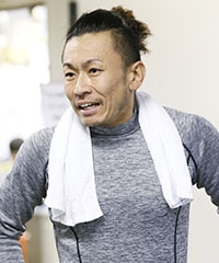 吉本 哲郎