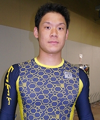 横内 裕人