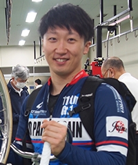 川口 雄太