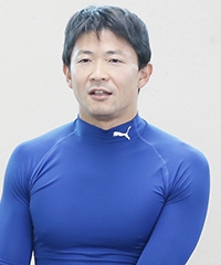 安東 宏高