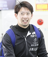 岡崎 智哉