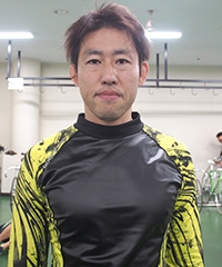 川田 忍
