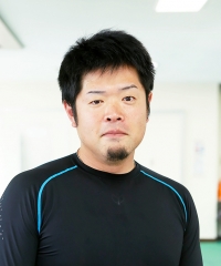 引地 正人