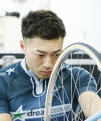 新田 祐大