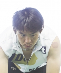 浅井 康太