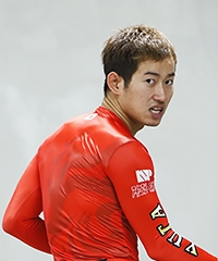 脇本 雄太