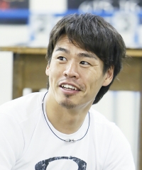 浅井 康太
