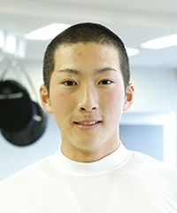 平尾 一晃