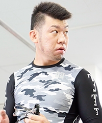 大竹 歩