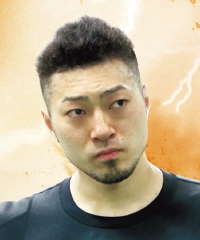 新田 祐大