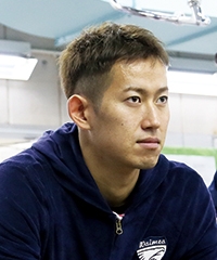 脇本 雄太