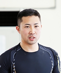 山岸 佳太