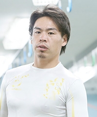 浅井 康太
