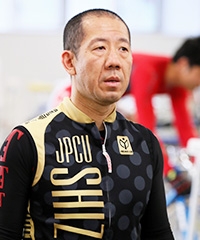 丸山 啓一