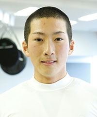 平尾 一晃