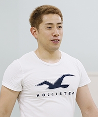 新山 響平