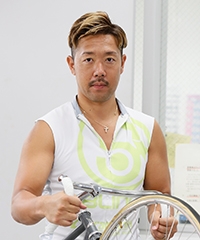 小川 勇介
