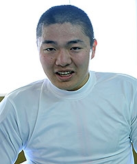 藤根 俊貴
