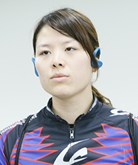 小林 優香