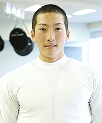平尾 一晃