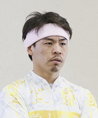 浅井 康太
