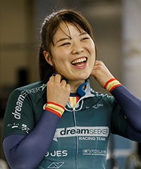 小林 優香