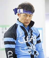 山田 英明