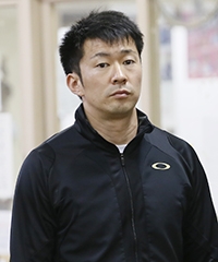 稲毛 健太