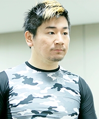 松村 友和