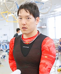畑段 嵐士