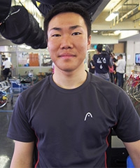 山田 諒