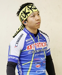 小林 泰正