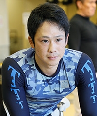 大石 崇晴