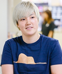 小林 莉子