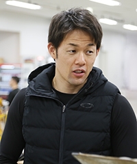 山田 英明