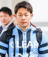 山田 英明