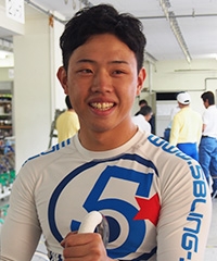 山崎 駿哉