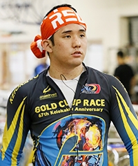 磯川 勝裕