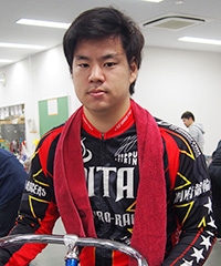 大西 貴晃