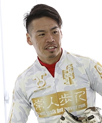 浅井 康太
