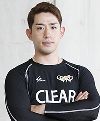新山 響平