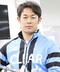 山田 英明