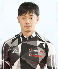 山中 秀将