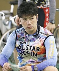 岩本 俊介