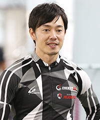 山中 秀将