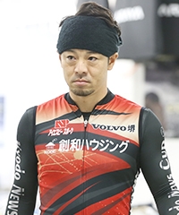 山本 伸一