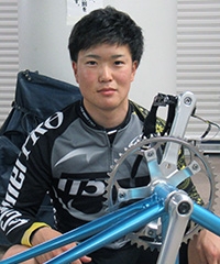 谷 和也